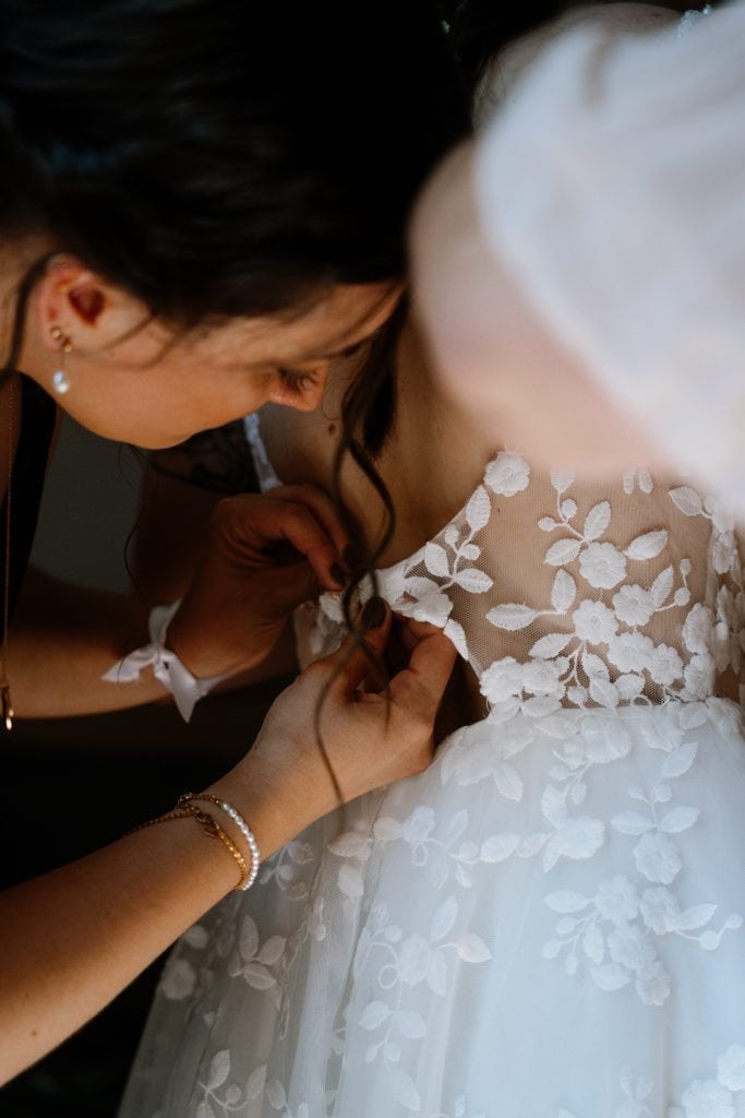 amelieandemilie-mariage20juin2026-domainedevort-laurasauvagephotographe-auvergne-preview-24